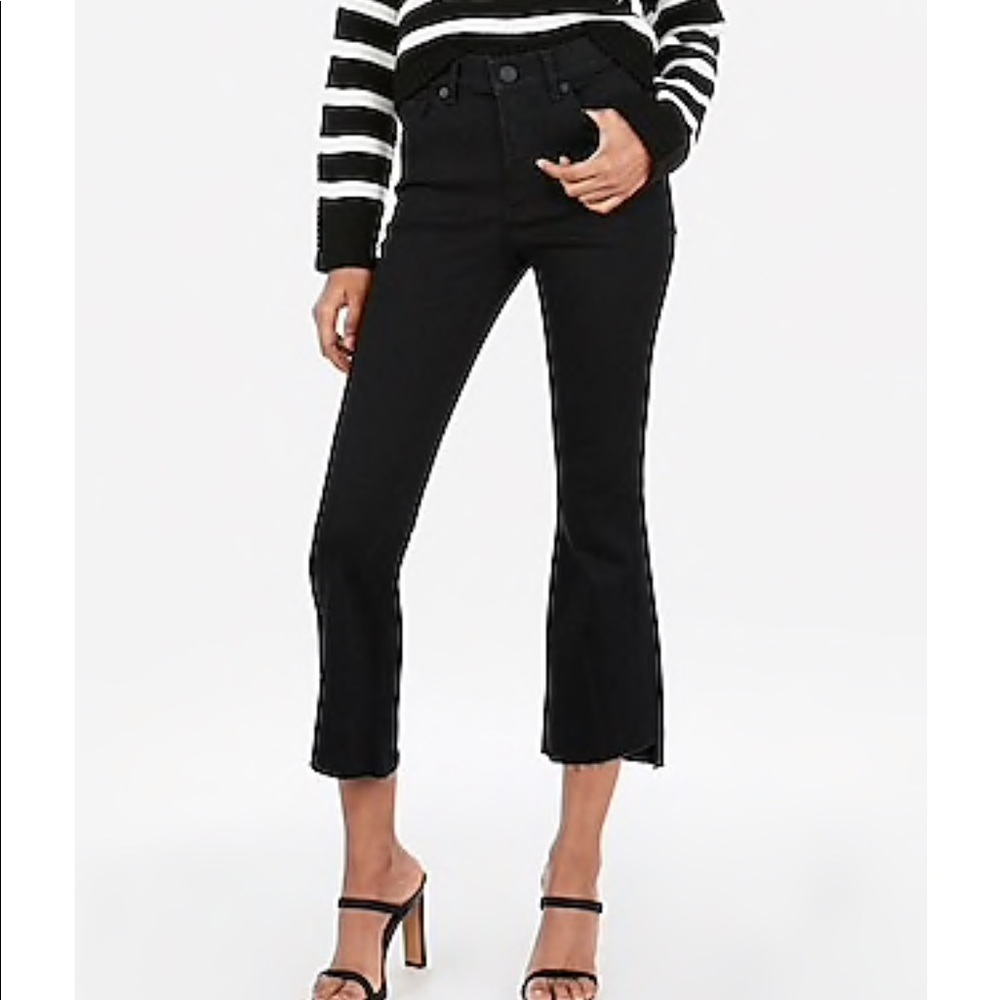 NWOT Express High Waisted Denim Cropped Flare Jean